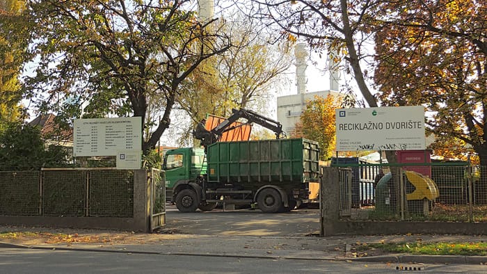 Reciklažno dvorište "Zagrebačkog holdinga" u Zagorskoj ulici [GP 2016.]